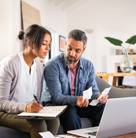 Husband and wife cover details of finances together